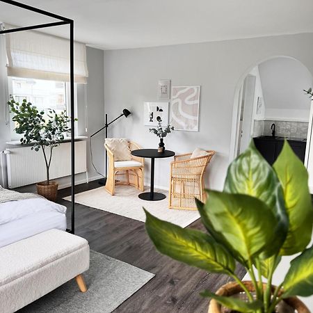 Seaside Rooms - Design-Apartment Mit Balkon & Parkplatz - Inklusive Strandkorb Direkt Am Wasser Und Spa & Sauna Saisonal Büsum Екстериор снимка
